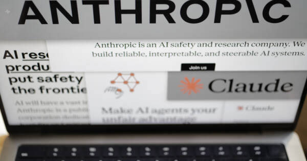 Anthropic Whistleblower Breaks Down the Path to How Artificial Intelligence Could Wipe Out Human Race