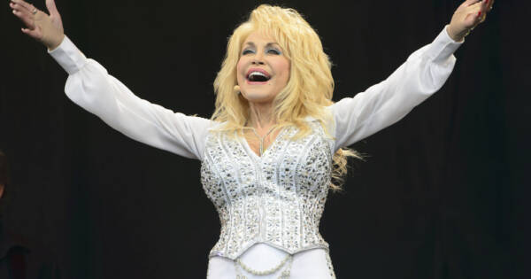 Remembering the Life and Legacy of Country Music Icon Dolly Parton