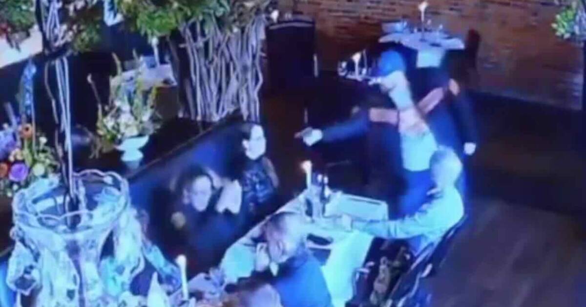 Watch the Moment a Man Tried to Fire Point-Blank at His Ex-Wife in an Ohio Restaurant Before Being Stopped